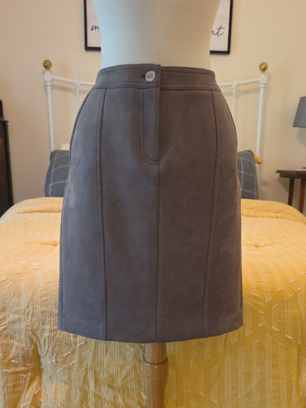 Calvin Klein Gray Suede-Look Pencil Skirt